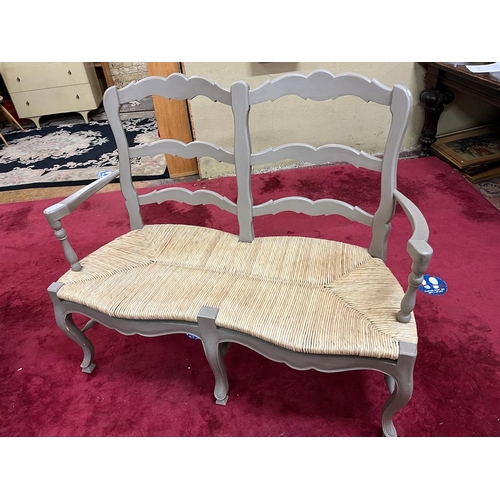 187 - 2 SEATER BENCH GREY WITH REED BASE W48