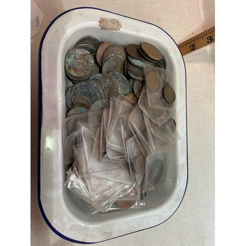 258 - BOWL COINS