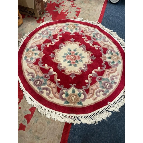 281 - CIRCULAR RUG