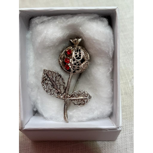 310 - SILVER BROOCH