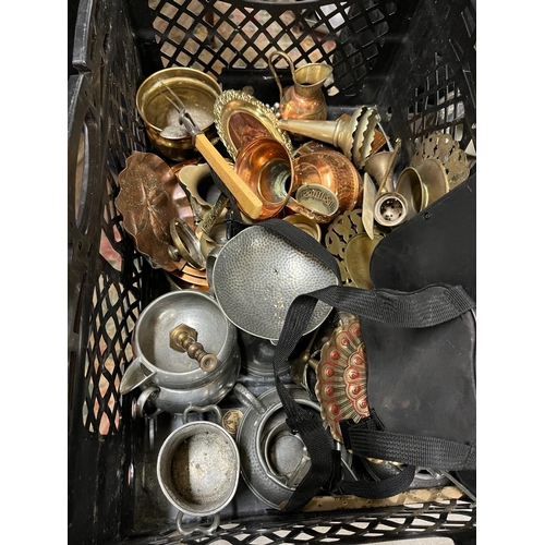 35 - LARGE SELECTION METALWARE COPPER PEWTER ETC