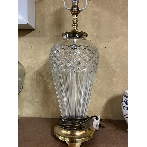 170 - LEAD CRYSTAL GLASS LAMP