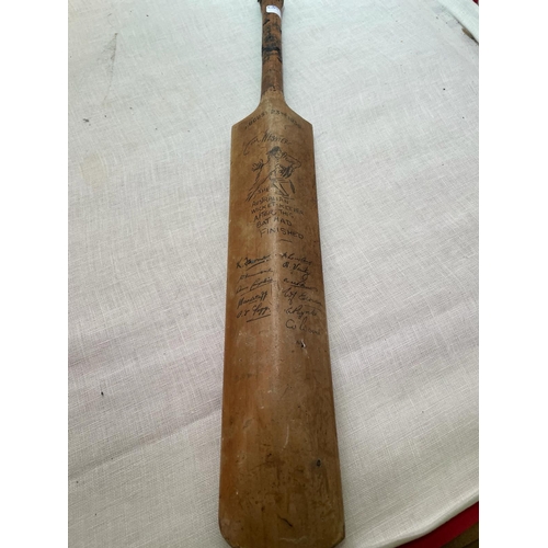 309 - THE LEN HUTTON AUTOGRAPH CRICKET BAT 1938