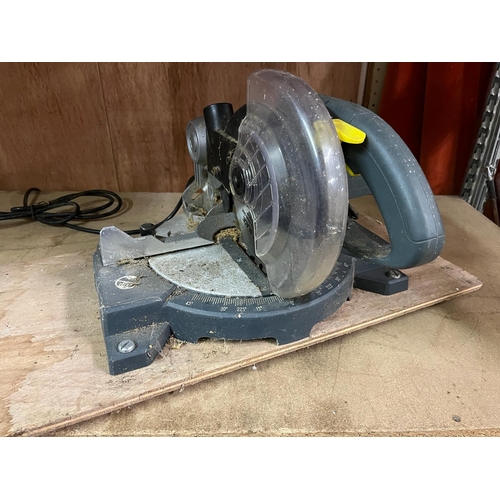 11 - BENCH SAW