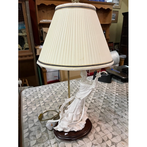 23 - CHINESE LADY FRANKLIN MINT LAMP