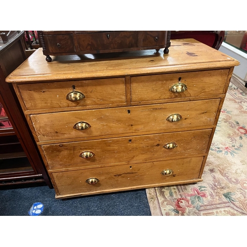 209 - VICTORIAN PINE 2/3 CHEST DRAWERS
103CM WIDE
89CM HIGH
50CM DEPTH