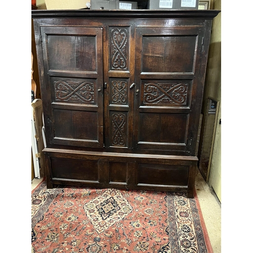 247 - 17TH CENTURY SOLID OAK LINEN PRESS
147CM WIDE
48CM DEEP
169CM HIGH