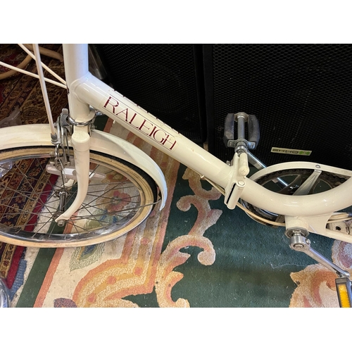 271 - RALEIGH LADIES FOLDING BIKE