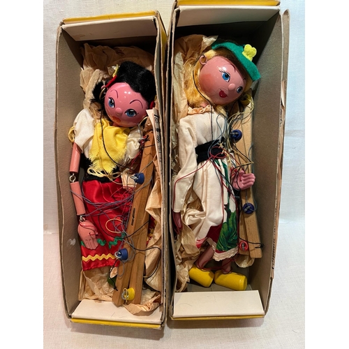 326 - 2 PELHAM PUPPETS INC MITZI