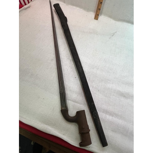 331 - 1800S BAYONET