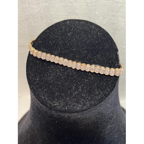 365 - 14CT DIAMOND BRACELET