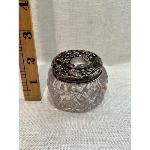 382 - SHM LIDDED GLASS POT