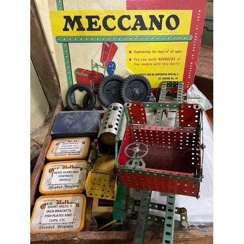 223 - LARGE QTY MECCANO