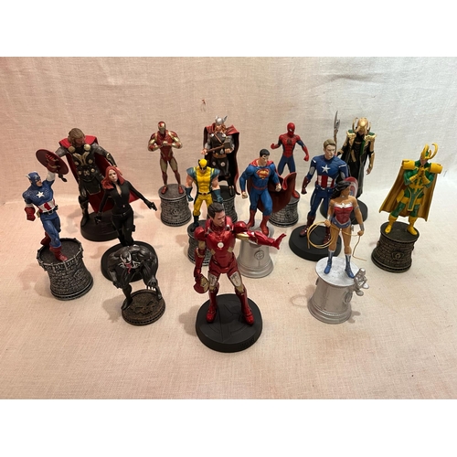 311 - 14 MARVEL SUPER HEROS FIGURES