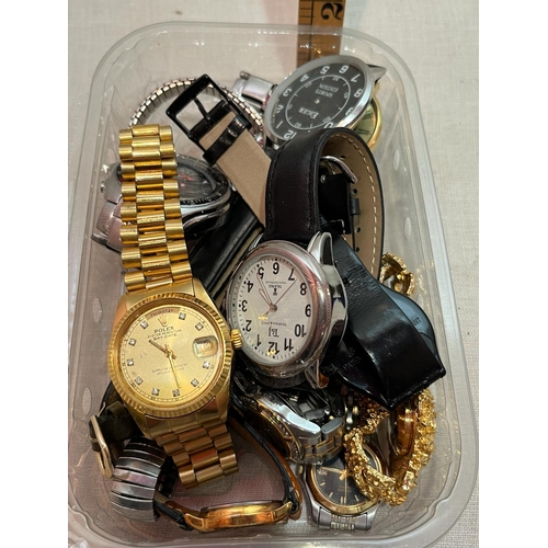 385 - SELECTION WATCHES