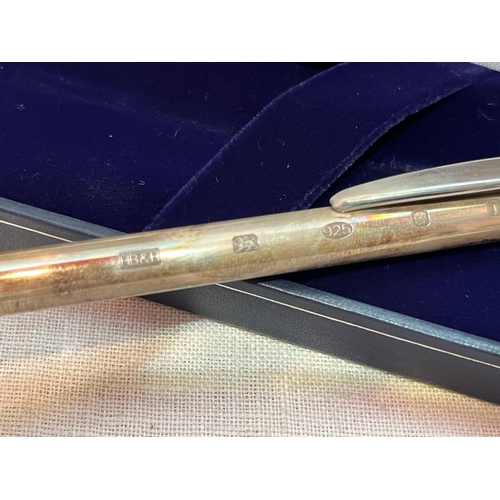 420 - CASED SILVER PEN