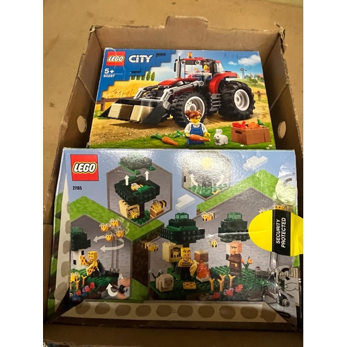 60 - 2 LEGO SETS