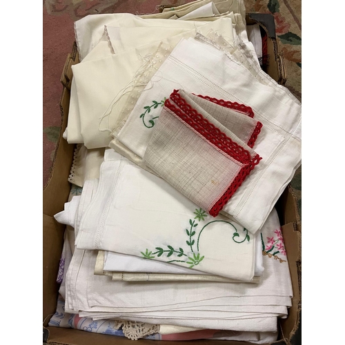 64 - BOX LINEN