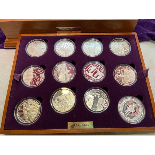 323 - 24 BOXED SILVER GOLDEN JUBILEE COIN SET WITH CERTS