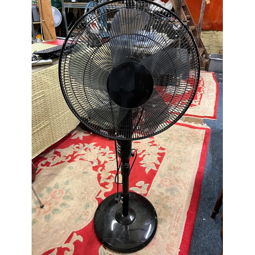 17 - FLOOR STANDING FAN