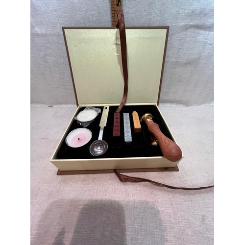 108 - CHINESE WAX SEAL SET BOXED