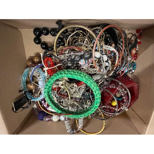 80 - BOX COSTUME JEWELLERY