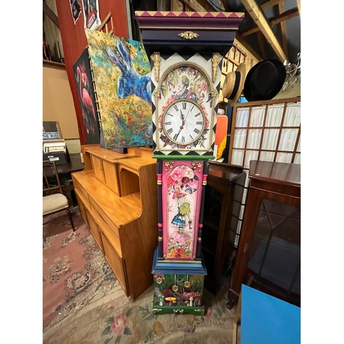 254 - ALICE IN WONDERLAND GRANDFATHER CLOCK BATTERY OP FWO 5FT 9 HIG X 10