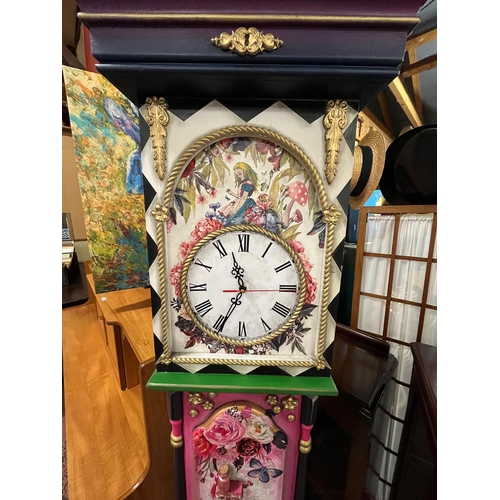 254 - ALICE IN WONDERLAND GRANDFATHER CLOCK BATTERY OP FWO 5FT 9 HIG X 10