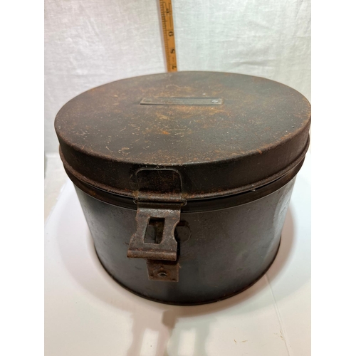 184 - EARLY WW1 BUSBBY HAT TIN F.PERRY