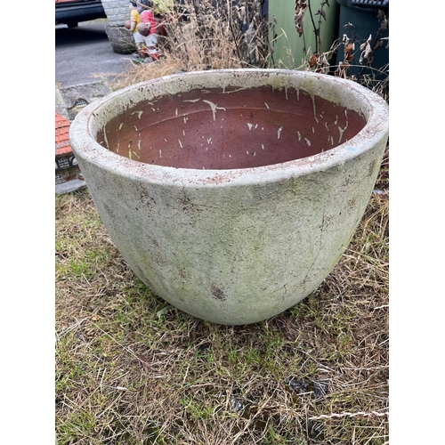 207 - LARGE ROUND TERRACOTTA GARDEN POT