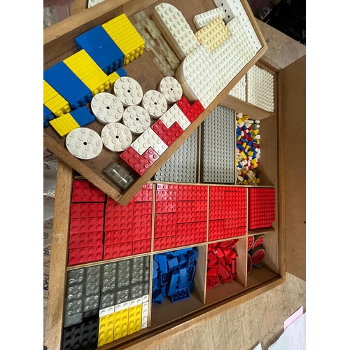 241 - VINTAGE LEGO SET ORIGINAL BOX