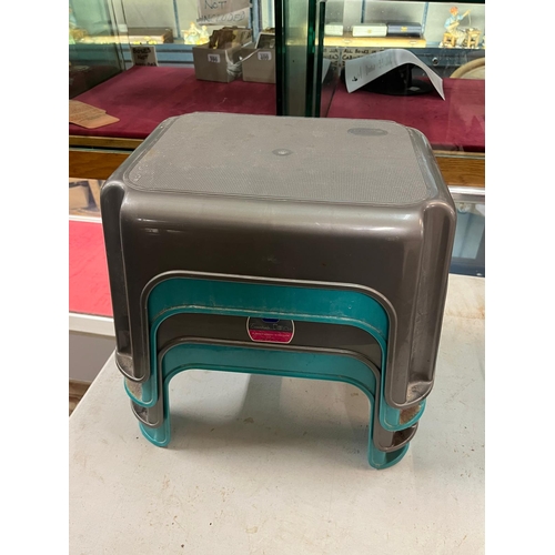 199 - 4 PLASTIC STOOLS