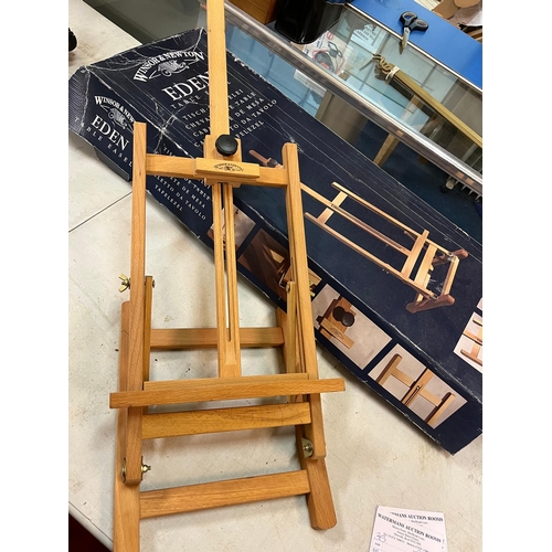 211 - BOXDED WINDSOR AND NEWTON TABLE EASEL