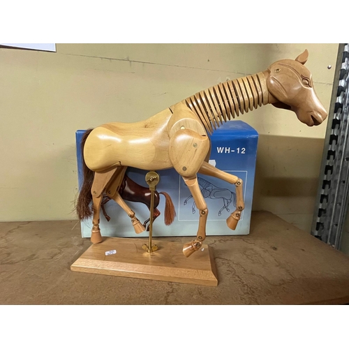 2 - BOXED ARTISTS HORSE MODEL