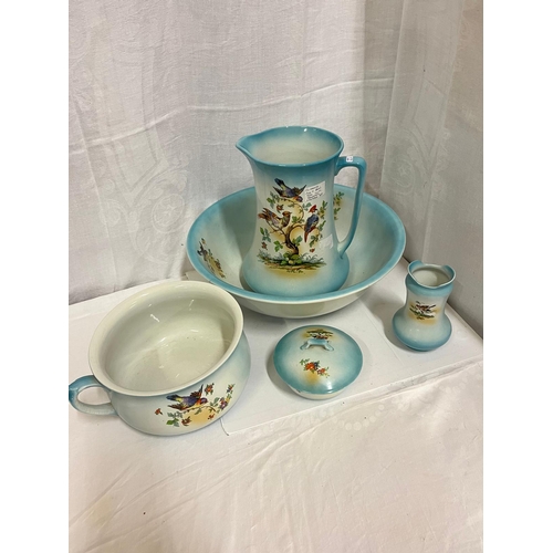 26 - GIBBONS JUG AND BOWL SET, SOAPDISH AND CHAMBER POT