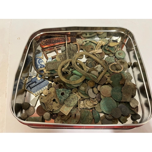 277 - TIN METAL DETECTING FINDS