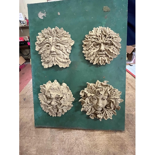 86 - MOUNTED CLAY 4 GREEN MEN