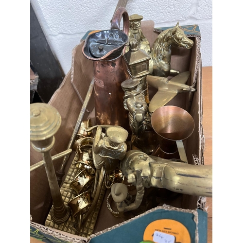 49 - BOX BRASS/COPPER ITEMS