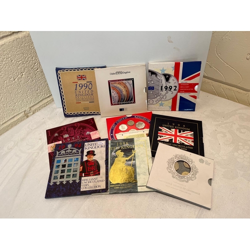 319 - 9 1990S UK COIN COLLECTION SETS