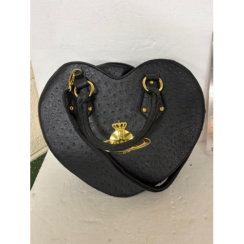 39 - NEW VIVENNE WESTWOOD STYLE BAG