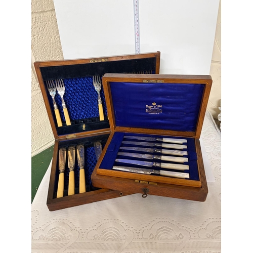 8 - 2 CASED CUTLERY SETS NOT FULL 1 SHM COLLARS MAPPIN AND WEBB