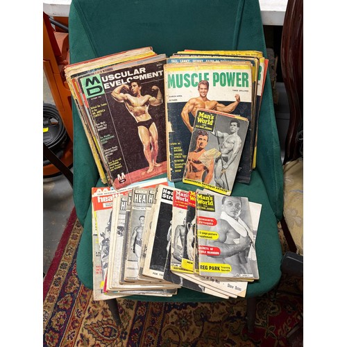 52 - BOX VINTAGE MANS HEALTH MAGS