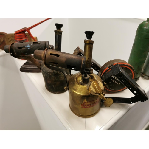 35 - Collection of Oil Burners & Oil Cans