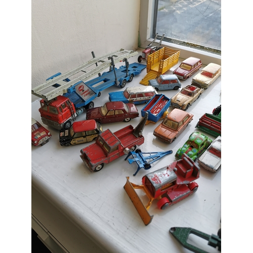 40 - Joblot of Various Early Lesney Matchbox & Corgi Die-Cast Toy Cars