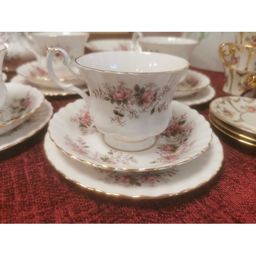 207c - Royal Albert Lavender Rose Tea Service