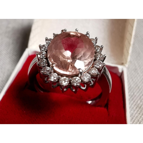 291 - 9ct White Gold & Pink Morganite Dress Ring, size R