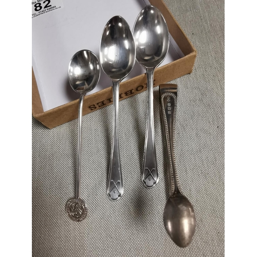 82 - Colletion of Silver Teaspoons & Sugar Tongs inc alker Hall exmaples - total weight 48g