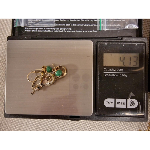 229 - Pair of Vintage 9ct Gold Earrings - 4.1g