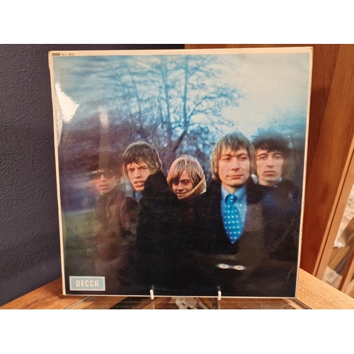 11 - Original Stereo Vinyl Pressing of Rolling Stones Between the Buttons - VGC - matrix XZAL-7644-4K