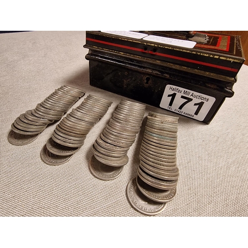 171 - Collection of 100 1920-1946 British Shilling Coins - 555g total